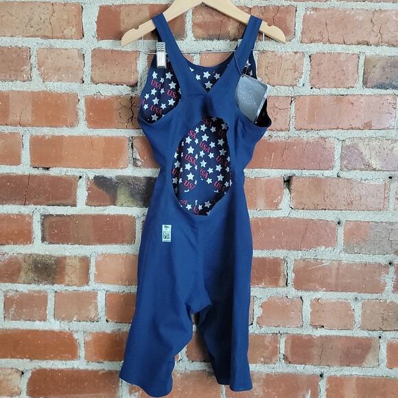 Dolfin Titanium FINA approved USA woman's knee suit 28 - Picture 2 of 13